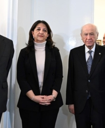 155988-dem-parti-imrali-heyetinden-meclis-te-temas-bahceli-ile-40-dakikalik-gorusme-67769bd75aef7