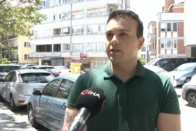 ekrem-imamoglunun-diplomasinin-sahte-oldugunu-ihbar-eden-genc-uzun-namlulu-silahlarla-3220729-202505191334-1-682b0b658cd1d