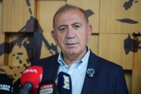 chp-den-ihrac-edilen-gursel-tekin-den-ilk-aciklama