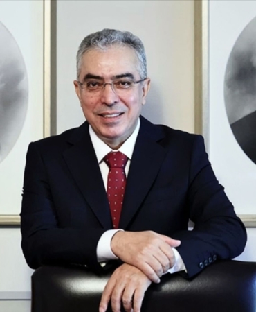 Mehmet Uçum Türkçe, Türkiye’nin Egemen ve Birleştirici Tek Dilidir