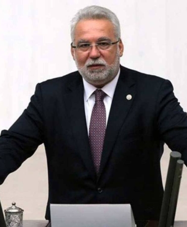 eski-akp-milletvekili-huseyin-kocabiyik-gozaltina-alindi
