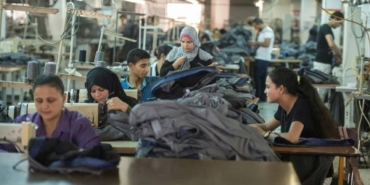 tekstil-patronlarini-cezbeden-maas-6-bin-lira-misira-kacisin-altinda-ne-var