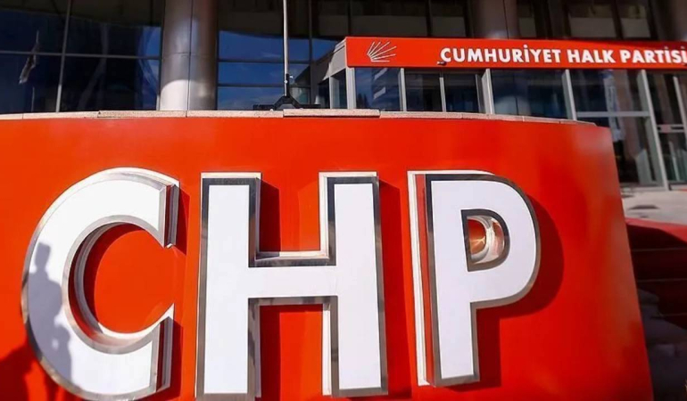 chp-de-butlan-kiyimi-26-il-baskani-gorevden-alindi-7-il-baskaninin-ihraci-istendi